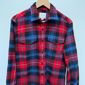 American Eagle Outfitters Plaid Flannel Shirt Size Medium